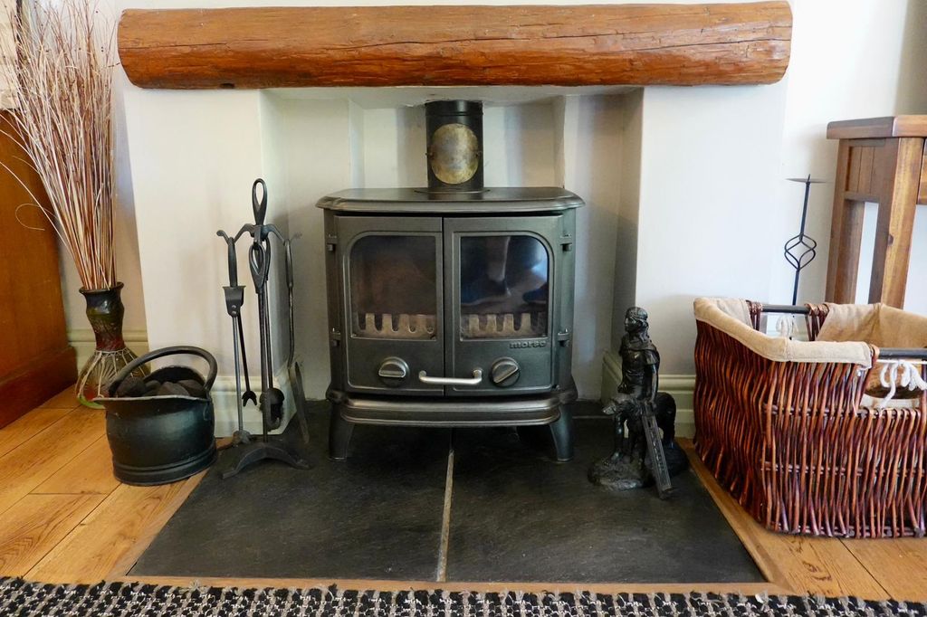 5 bed barn conversion for saleCrooklands, Milnthorpe LA7 photo 4