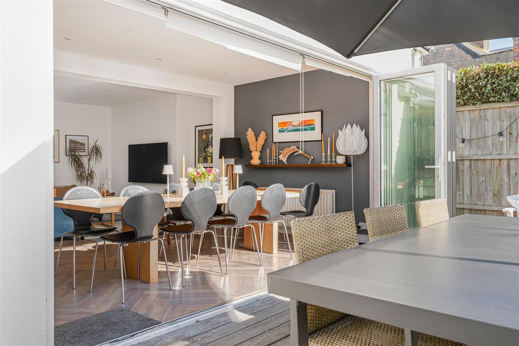 Additional image 6 of 5 bed semi-detached house for saleBeechcroft Avenue, New Malden KT3