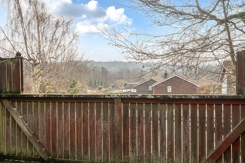 Additional image 10 of 3 bed maisonette for saleBriarwood Workshop And Studio, Bepton Road, Midhurst GU29