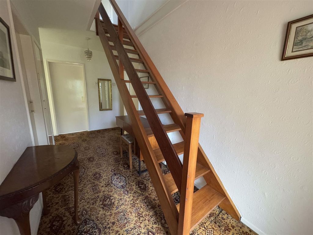 Additional image 10 of 3 bed detached bungalow for saleKnottingley Road, Pontefract WF8
