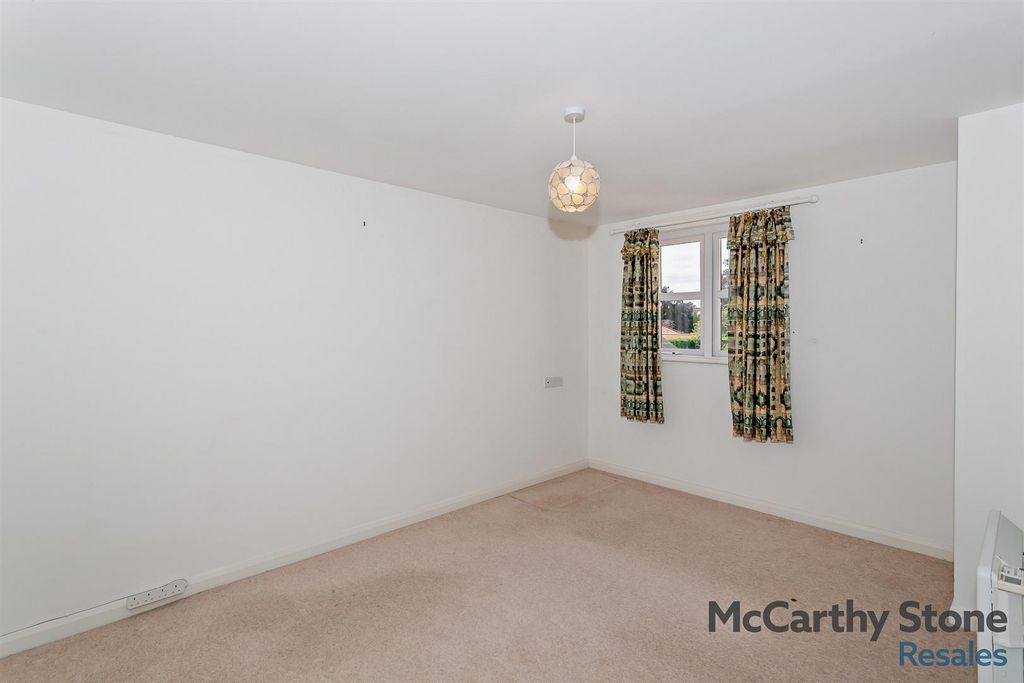 Additional image 15 of 2 bed flat for saleHollis Court, Castle Howard Road, Malton YO17