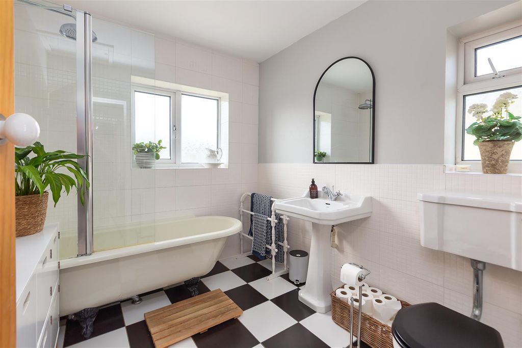 Additional image 14 of 3 bed detached house for saleLentworth Drive, Lancaster LA1