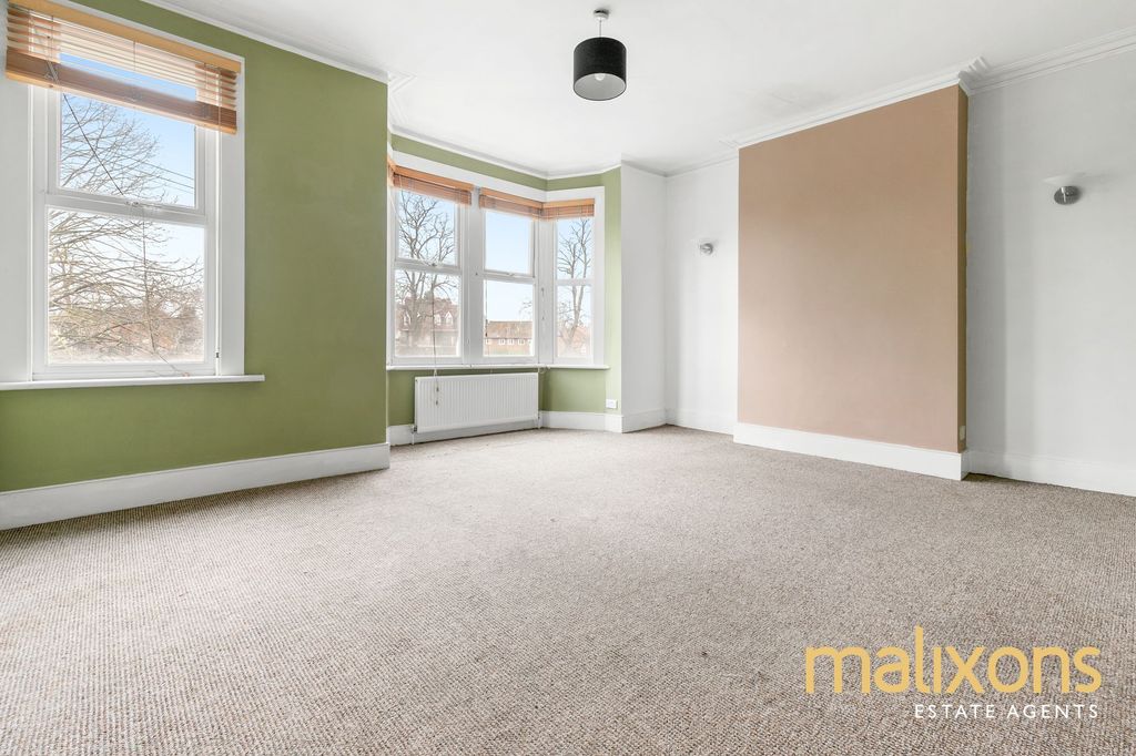 4 bed terraced house for saleGorringe Park Avenue, Mitcham CR4