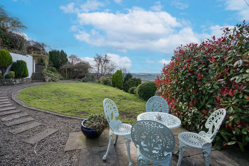 5 bed detached house for saleThe Reddings, Lydbrook, Gloucestershire GL17 photo 3