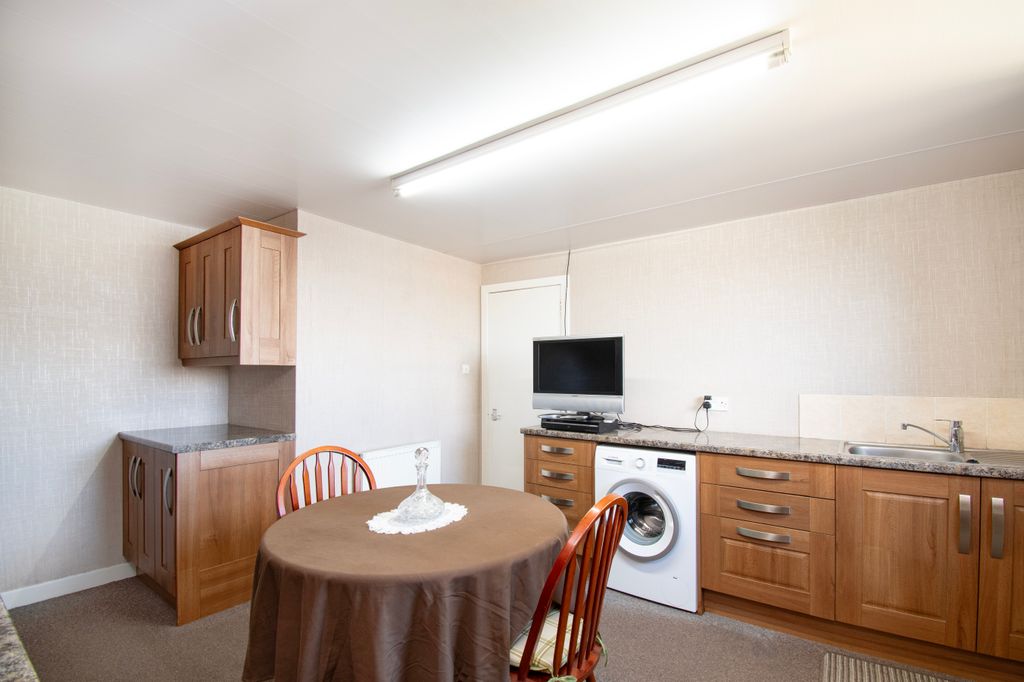 Additional image 15 of 2 bed flat for saleHillview Crescent, Montrose DD10