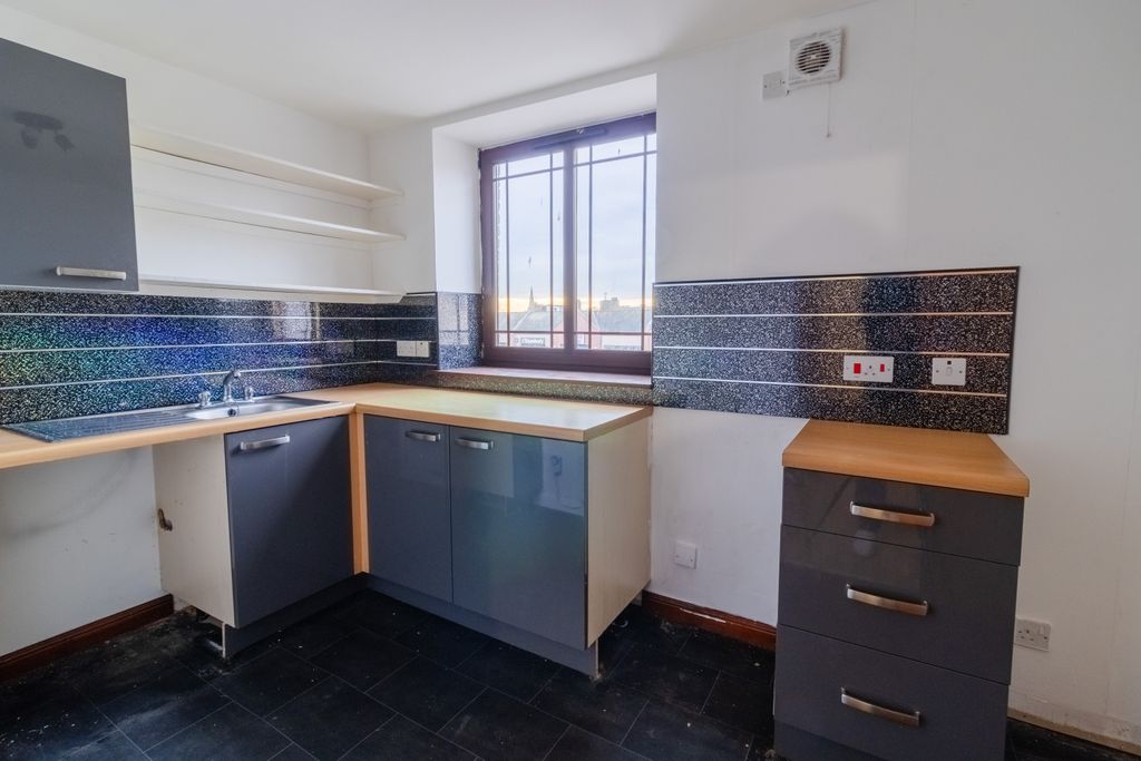 Additional image 2 of 2 bed maisonette for saleMarket Street, Montrose DD10