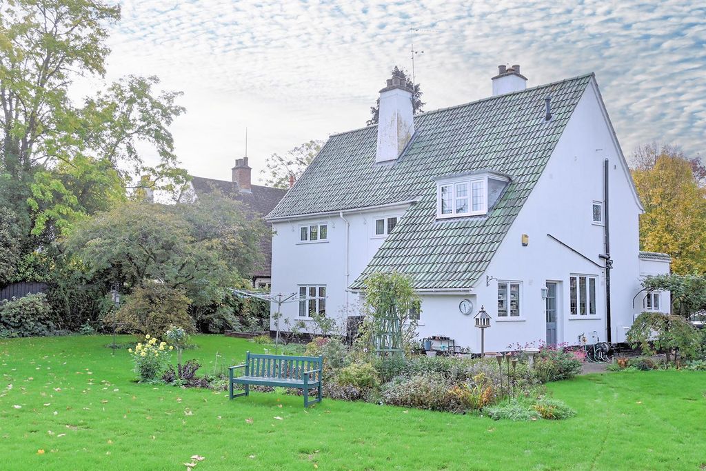 4 bed detached house for saleFordham Road, Newmarket CB8