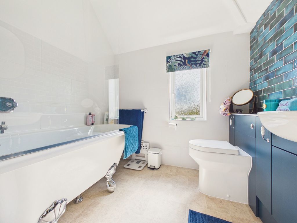 Additional image 18 of 3 bed detached house for saleSands Court, Low Street, North Ferriby HU14