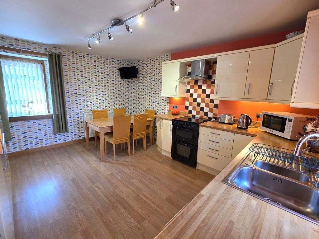 Additional image 4 of 3 bed semi-detached house for saleCommerce Street, Lossiemouth IV31