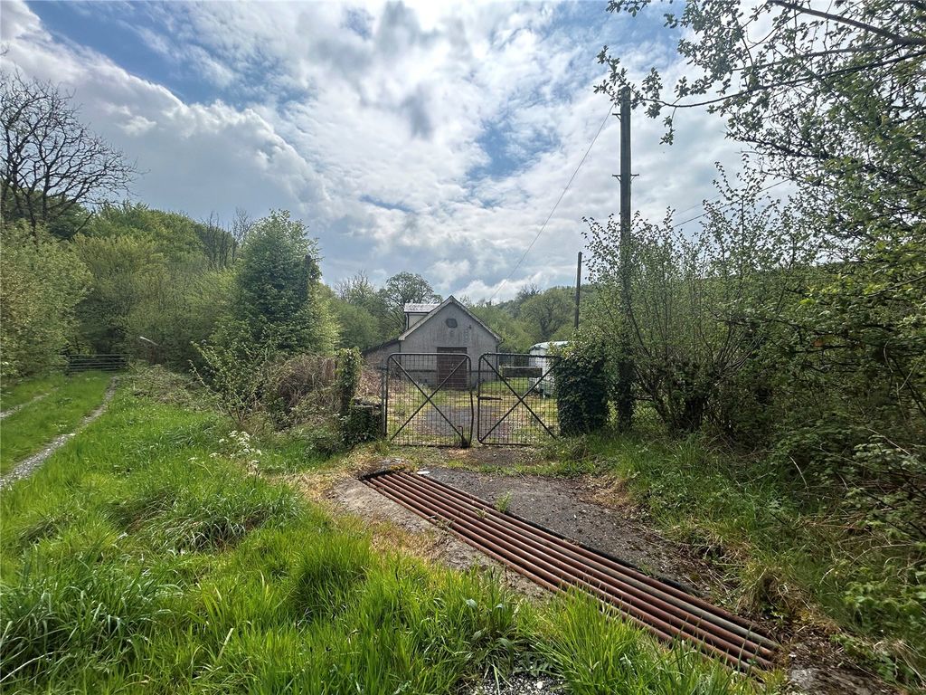 2 bed cottage for saleLlanfyrnach, Pembrokeshire SA35