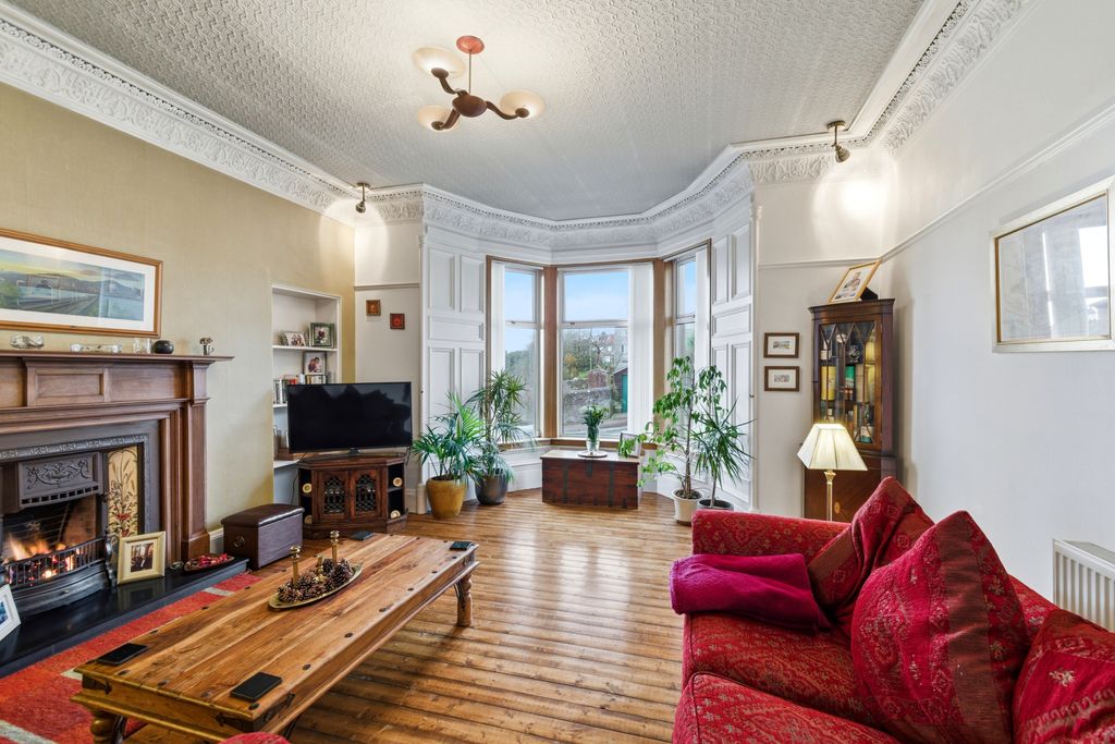 4 bed semi-detached house for sale5 Fingask Street, Dundee DD3