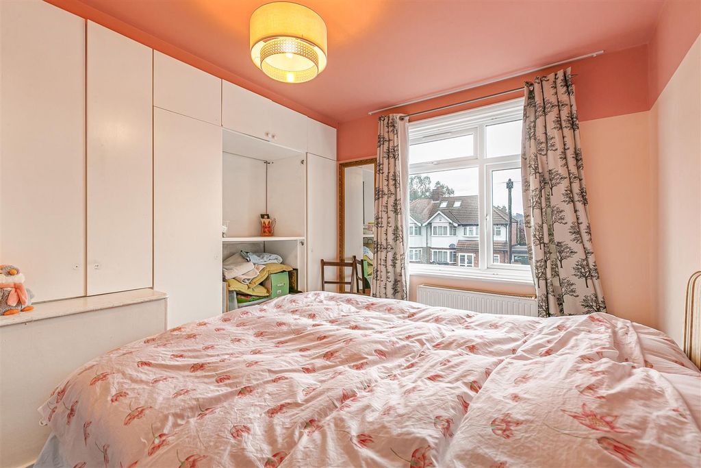 Additional image 7 of 5 bed terraced house for saleClarence Avenue, New Malden KT3