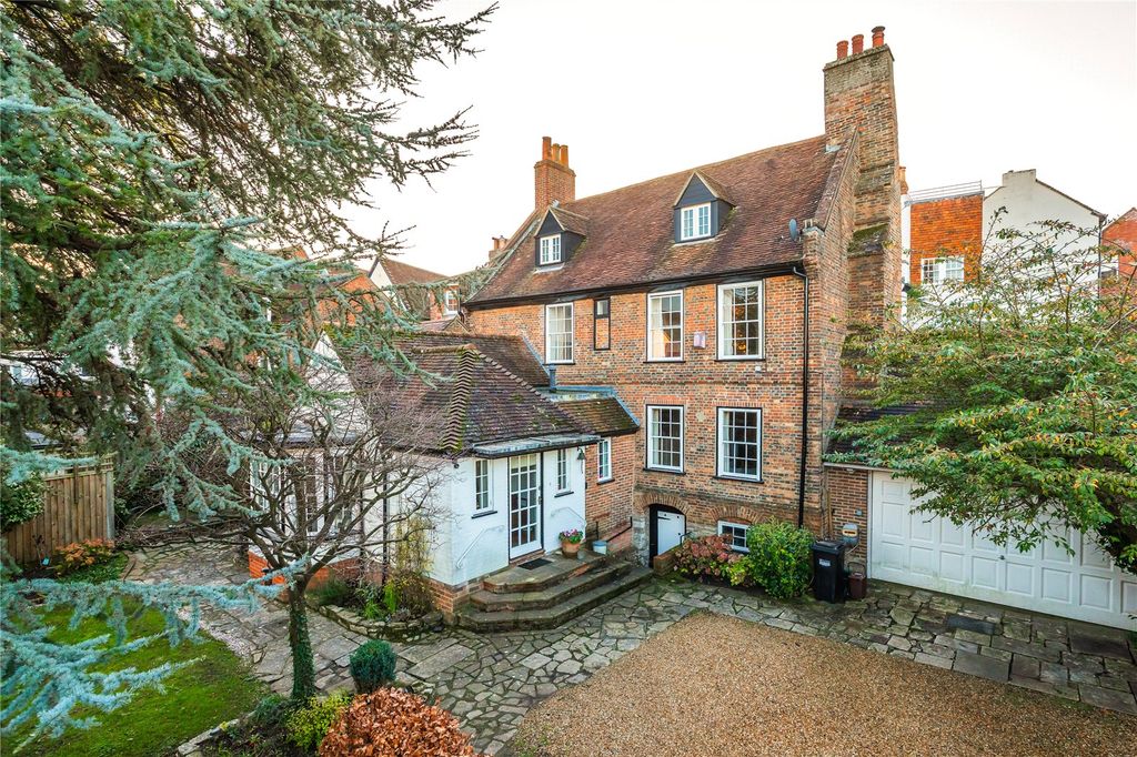 4 bed detached house for saleQuay Hill, Lymington, Hampshire SO41