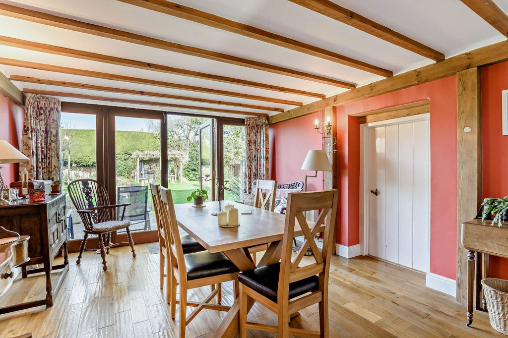 Additional image 2 of 3 bed semi-detached house for saleBurford Road, Lechlade, Gloucestershire GL7