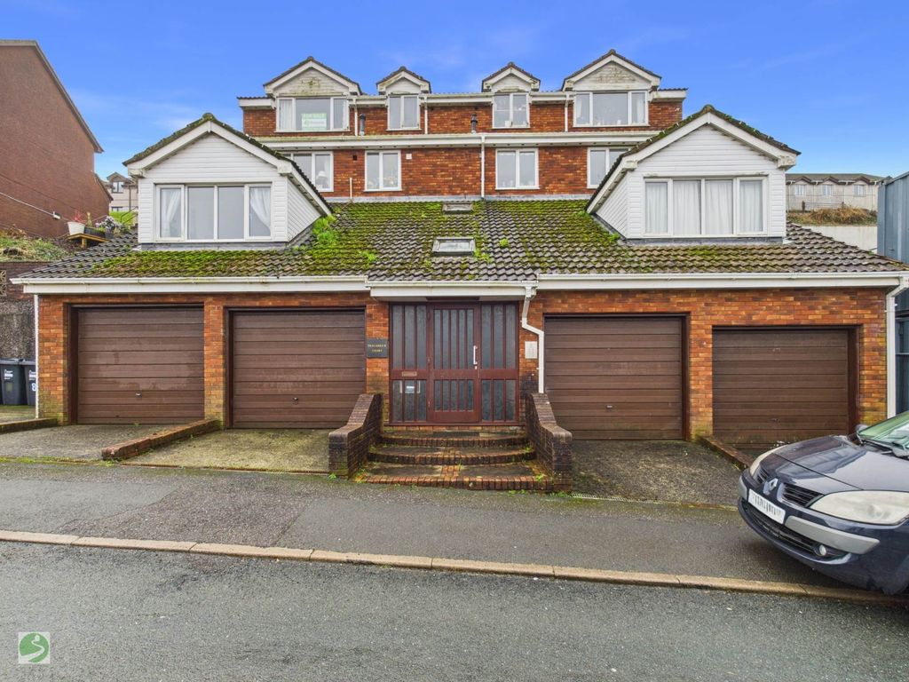 2 bed flat for saleGoonwartha Road, West Looe PL13