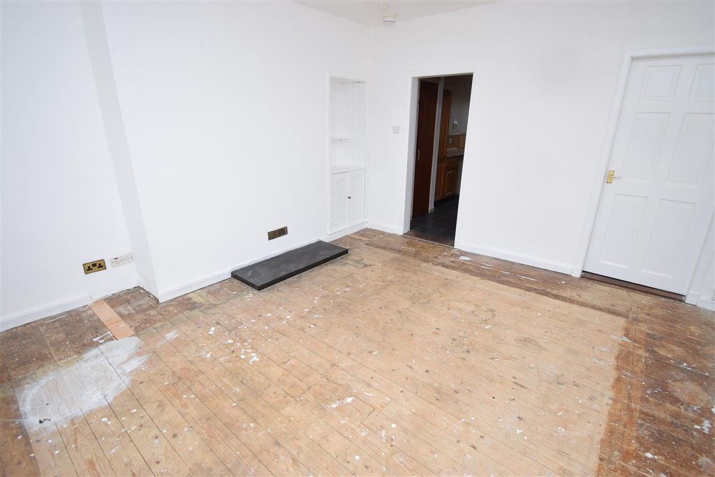 Additional image 4 of 3 bed semi-detached house for sale31 Murchison Street, Wick KW1