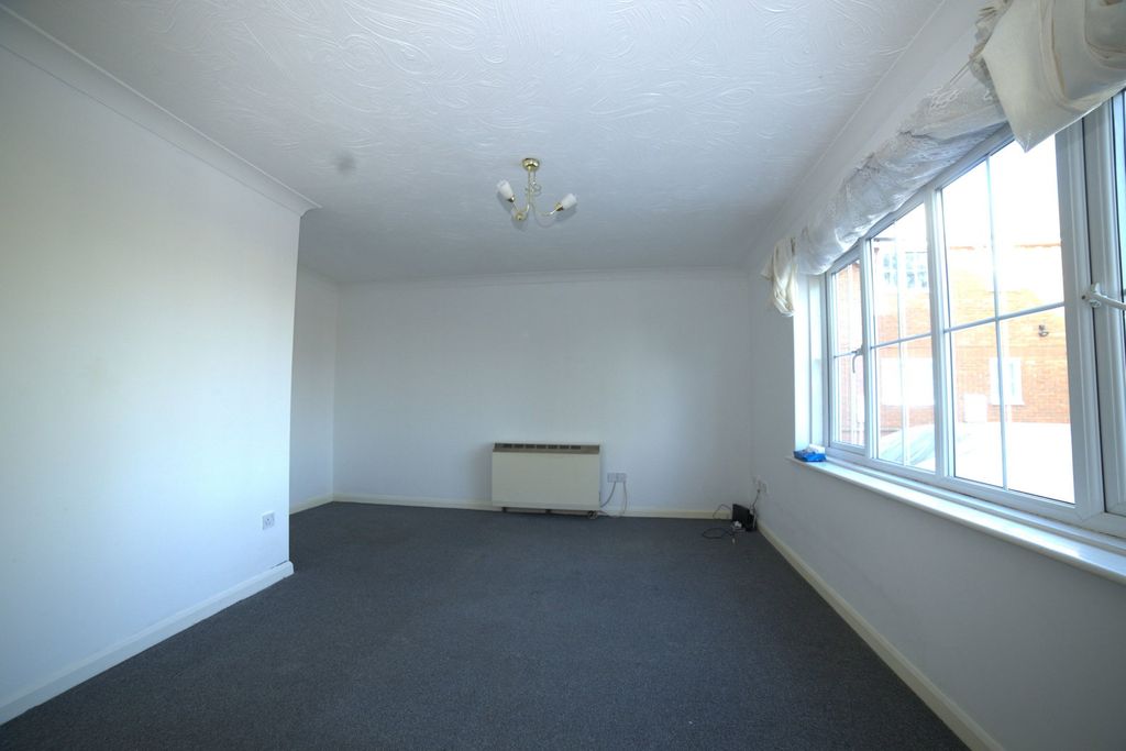 Additional image 2 of 1 bed flat for saleMill Road, Maldon CM9