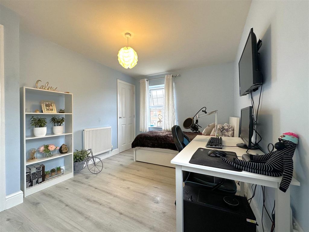 Additional image 15 of 4 bed detached house for saleBlenheim Avenue, Fernwood, Newark NG24