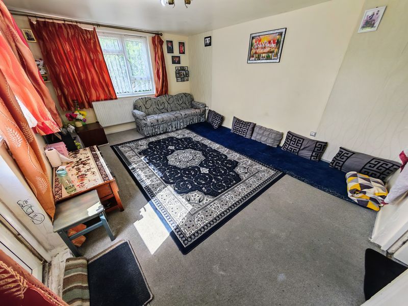 Additional image 3 of 3 bed flat for saleStroud Field, Northolt UB5