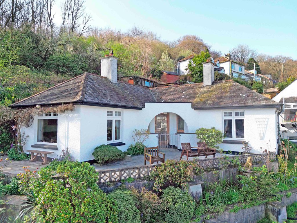3 bed detached bungalow for saleWest Looe, Cornwall PL13