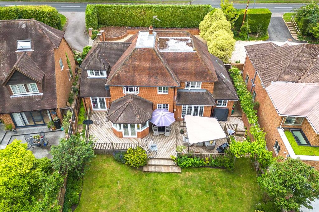 Additional image 12 of 4 bed detached house for saleHenley Road, Marlow, Buckinghamshire SL7