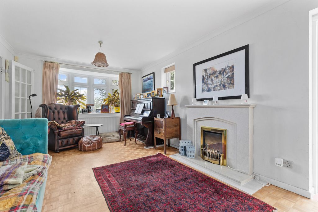 Additional image 5 of 4 bed detached house for saleGuillards Oak, Midhurst GU29