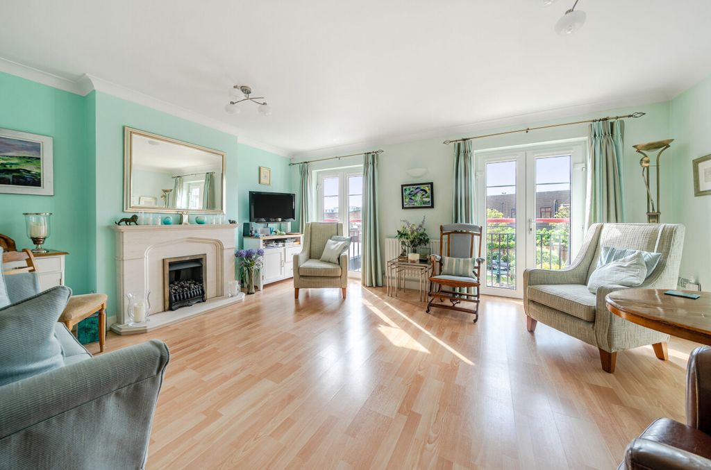 Additional image 4 of 4 bed detached house for salePerseus Terrace, Gunwharf Quays, Portsmouth, Hampshire PO1