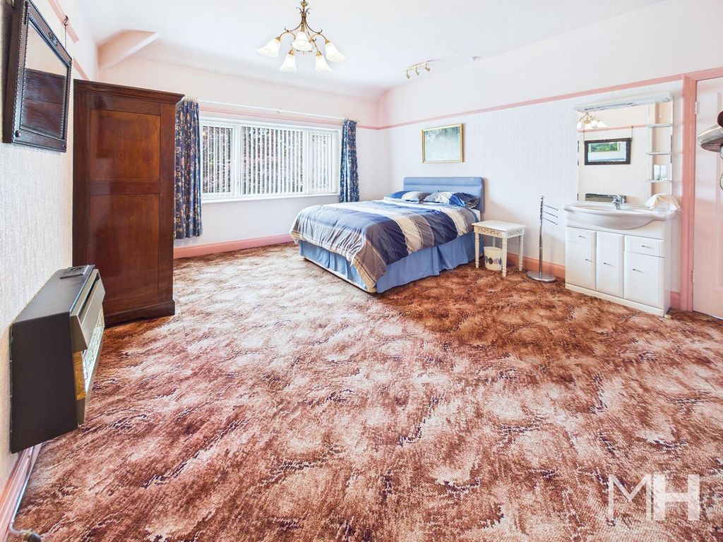 Additional image 23 of 5 bed detached house for saleChurch Avenue, Penwortham, Preston PR1