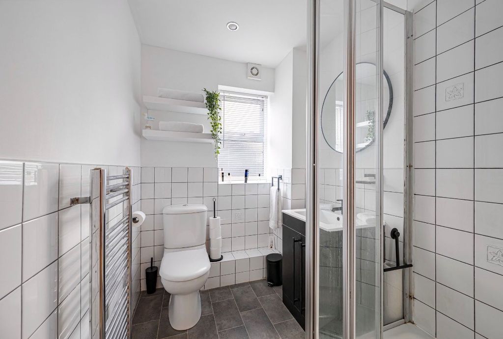 Additional image 11 of 4 bed detached house for saleKings Avenue, Newhaven BN9