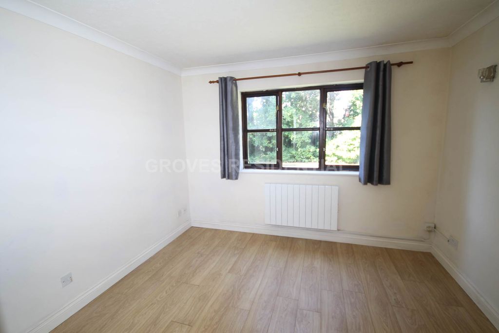 Additional image 5 of 1 bed flat for saleWarwick Road, New Malden KT3