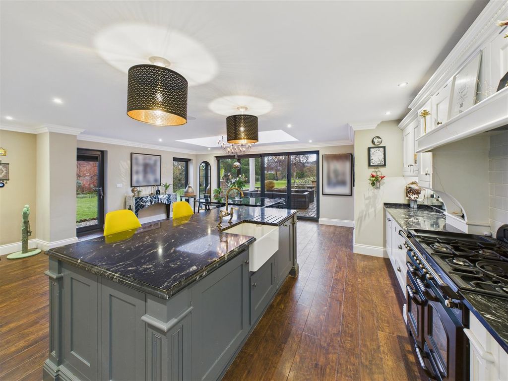 Additional image 8 of 5 bed detached house for saleHumber Road, North Ferriby HU14