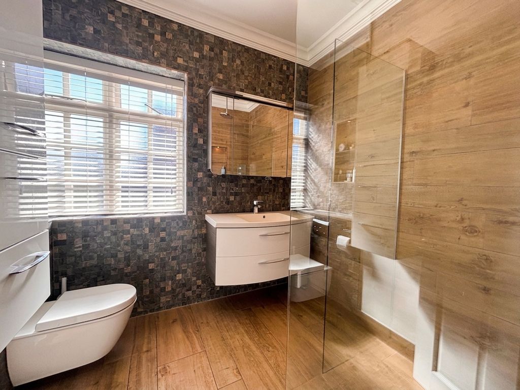 Additional image 28 of 5 bed detached house for saleLongley Drive, Worsley M28