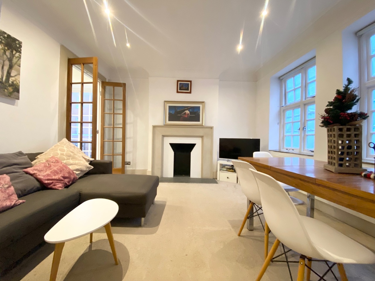 4 Bed Flat, Wheatley St, W1G, N1 7GU