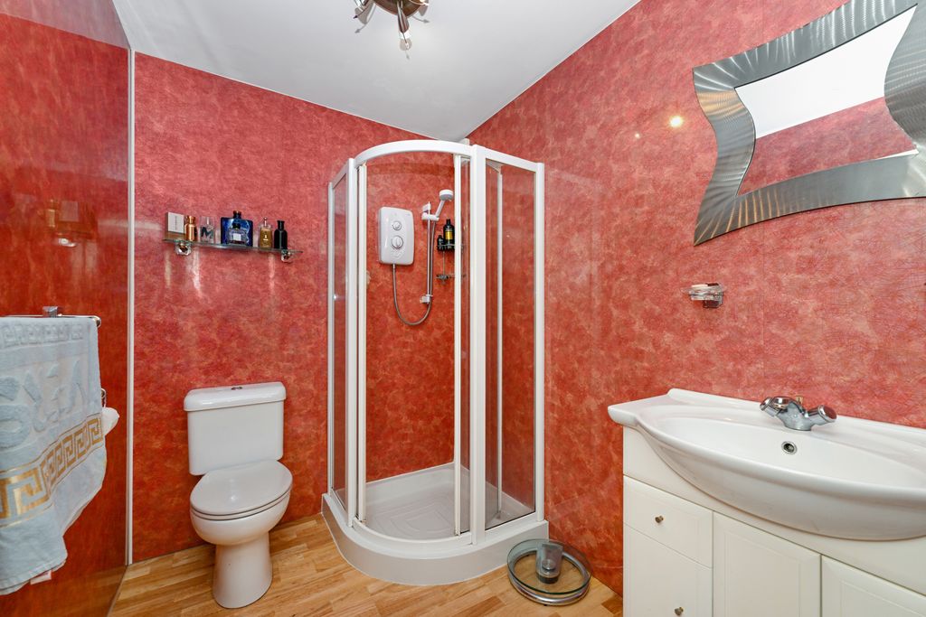 Additional image 13 of 2 bed flat for sale9 The Fairways, Musselburgh EH21
