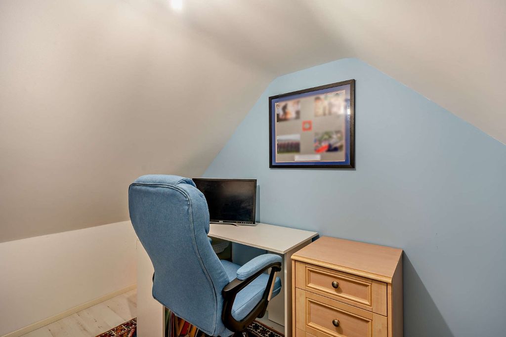 Additional image 7 of 4 bed link detached house for salePerrinsfield, Lechlade, Gloucestershire GL7
