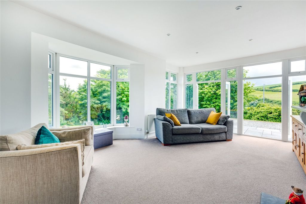Additional image 10 of 6 bed detached house for saleTrenance Lane, Newquay, Cornwall TR7