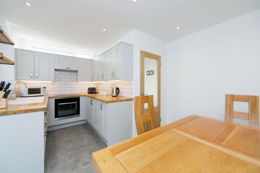 Additional image 4 of 3 bed bungalow for saleMaes Yr Hafod, Menai Bridge, Isle Of Anglesey LL59