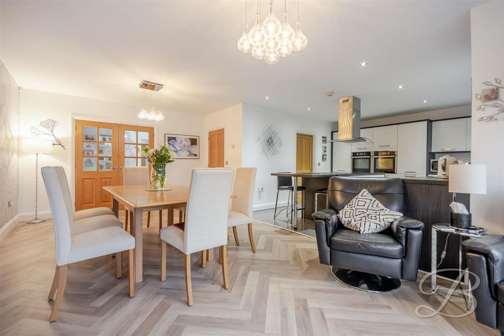 Additional image 9 of 4 bed bungalow for salePenniment Lane, Mansfield NG19