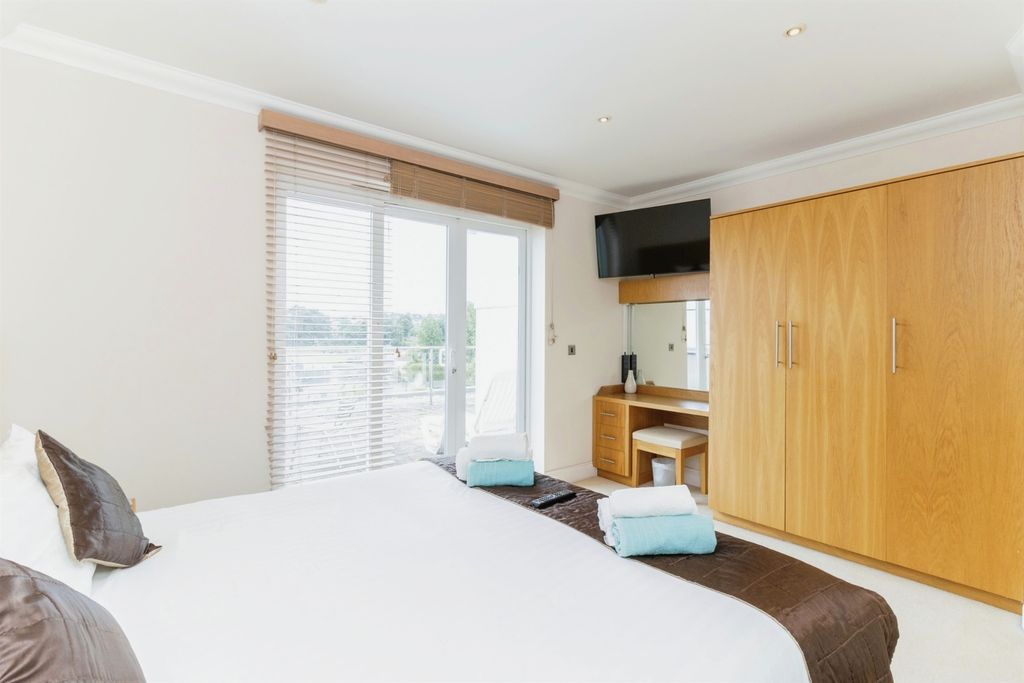 Additional image 13 of 2 bed flat for saleAlta Vista Road, Paignton TQ4