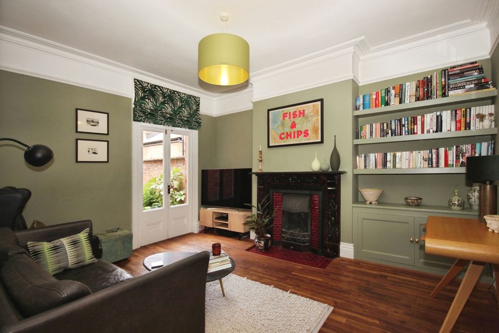 Additional image 5 of 4 bed terraced house for saleGaveston Road, Leamington Spa, Warwickshire CV32