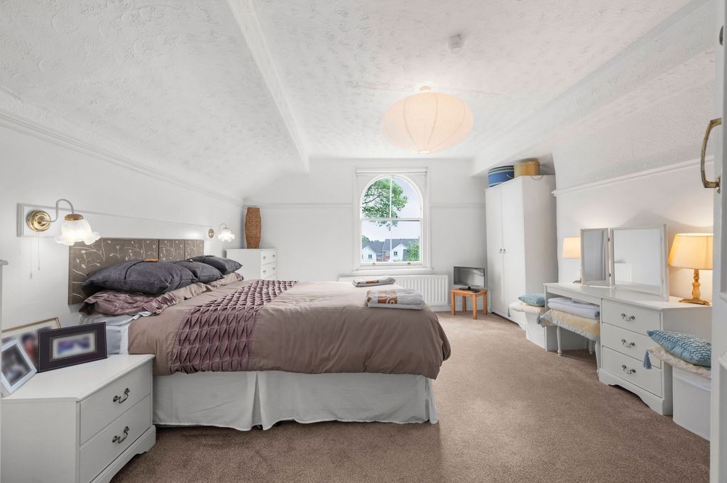 Additional image 9 of 8 bed semi-detached house for saleBeech Tree Bank, Prestwich M25