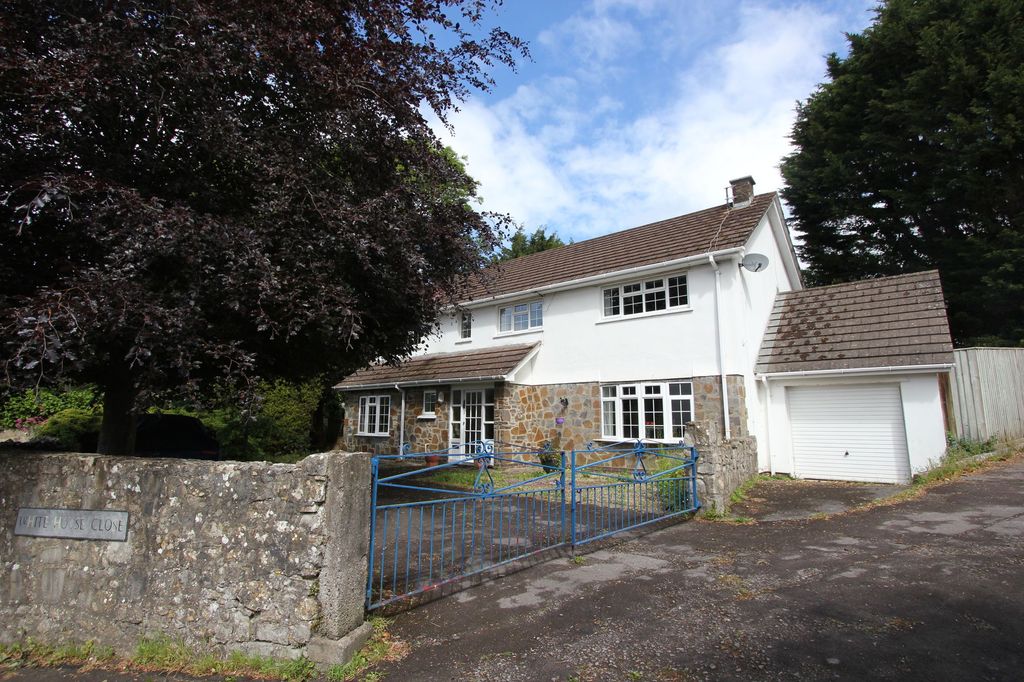 4 bed detached house for saleFlanders Road, Llantwit Major CF61