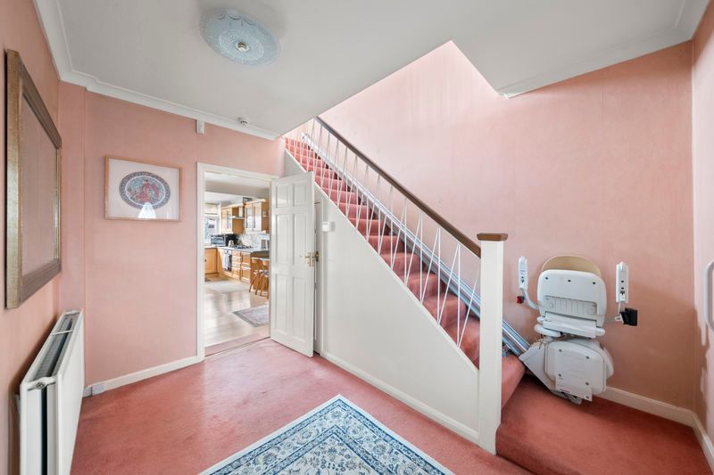 Additional image 14 of 5 bed detached house for saleDoncaster Drive, Northolt UB5