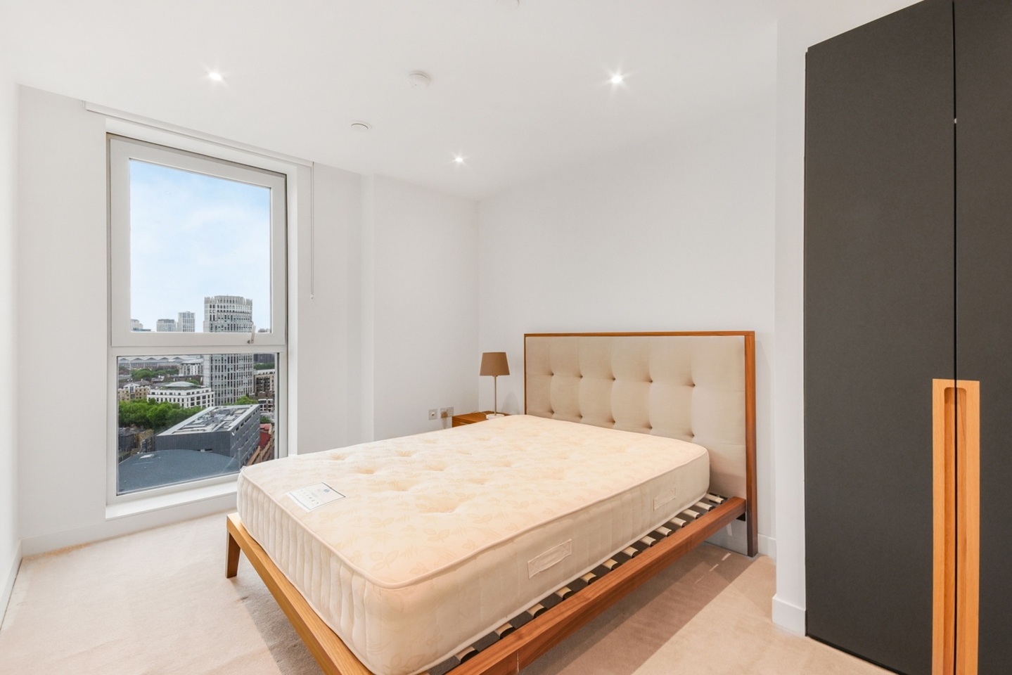 Additional image 8 of 2 Bed Flat, Southwark Bridge Road, SE1, N1 7GU