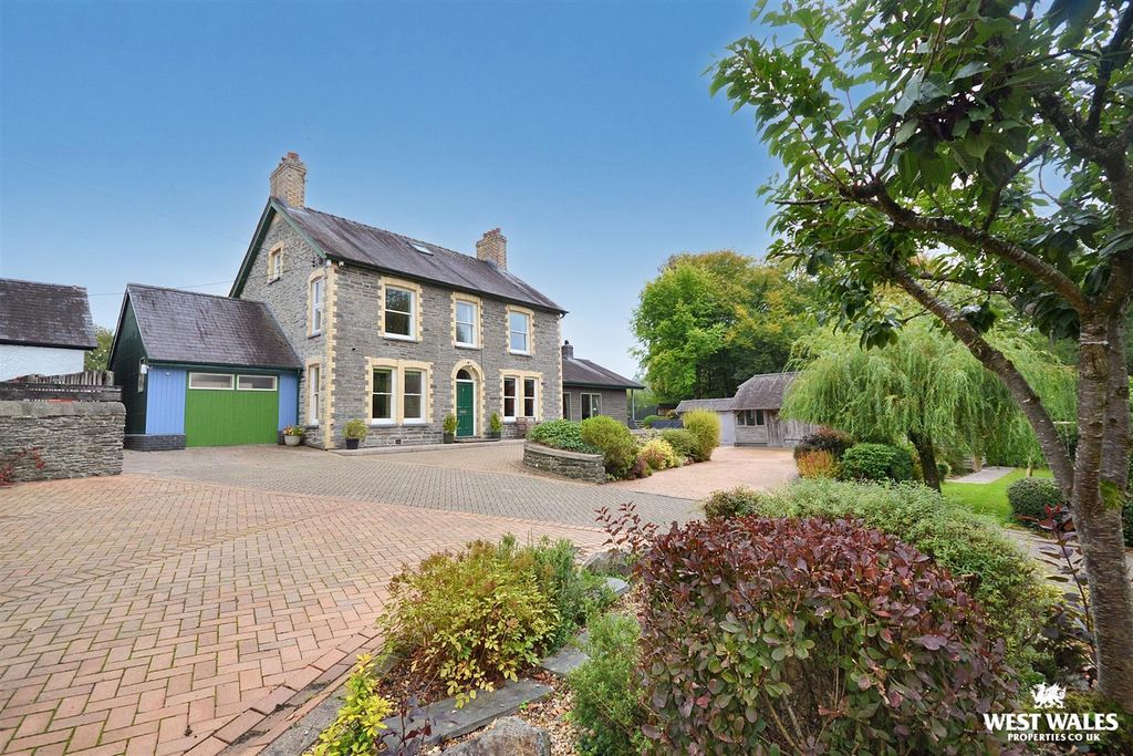 3 bed country house for salePentre-Cwrt, Llandysul SA44