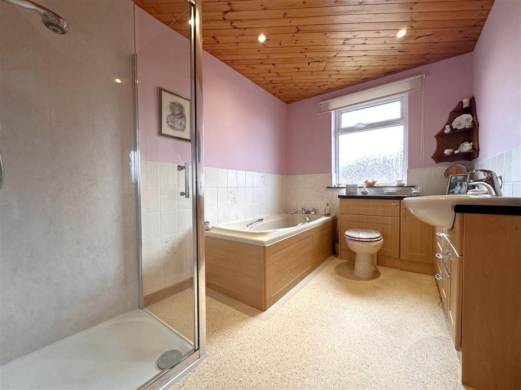 Additional image 19 of 4 bed detached house for saleDanny Lyp, Sibcy Lane, Balderton, Newark NG24