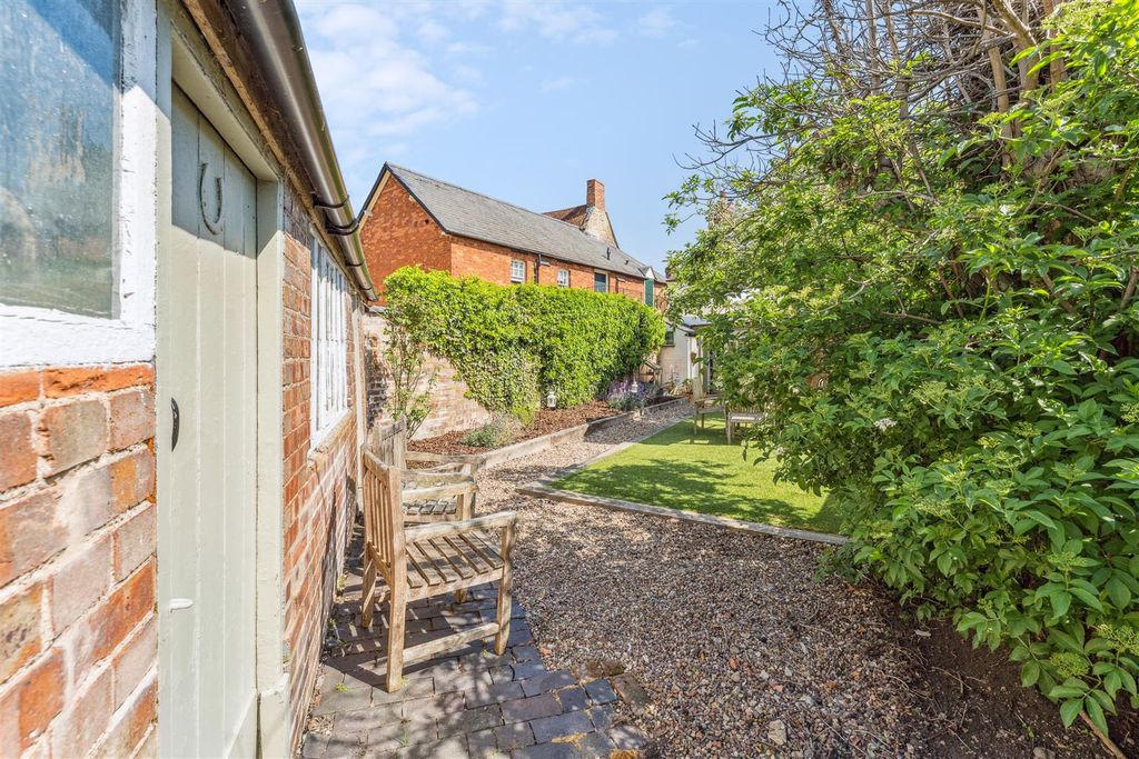 Additional image 24 of 3 bed end terrace house for saleHigh Street South, Olney MK46