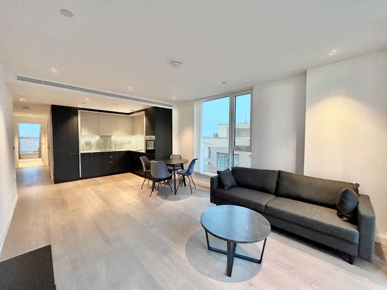 2 Bed Flat, Kennington Lane, SE11, N1 7GU