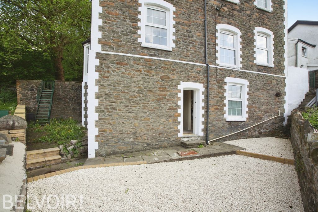 Additional image 30 of 5 bed detached house for saleMerthyr Road, Pontypridd CF37