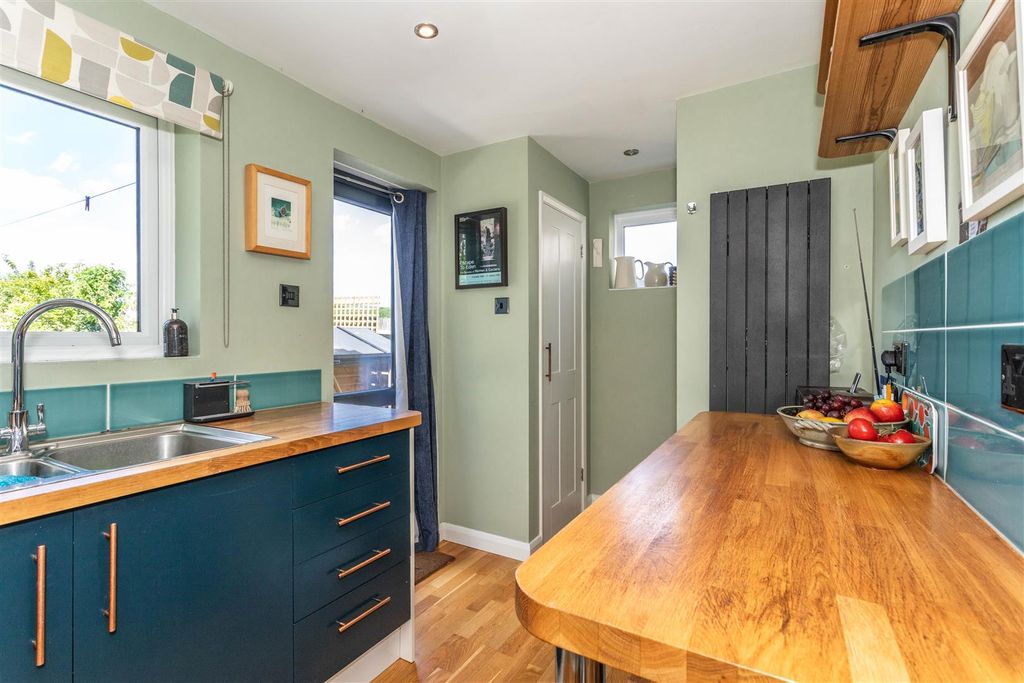 Additional image 12 of 3 bed semi-detached house for saleWellington Road, Newhaven BN9
